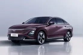 想买10万内买辆家用车，最终绕不开这三款，皮实耐用、油耗经济图片