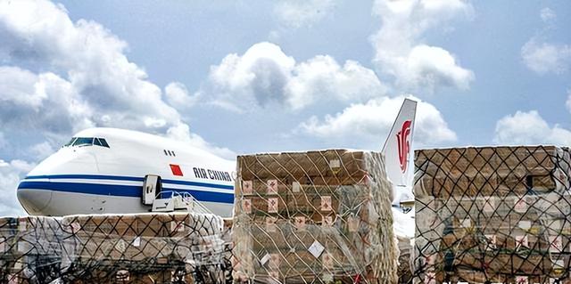 谁敢动中国我就灭谁！这3国曾向全球发出警告，4年后枪口对准我国