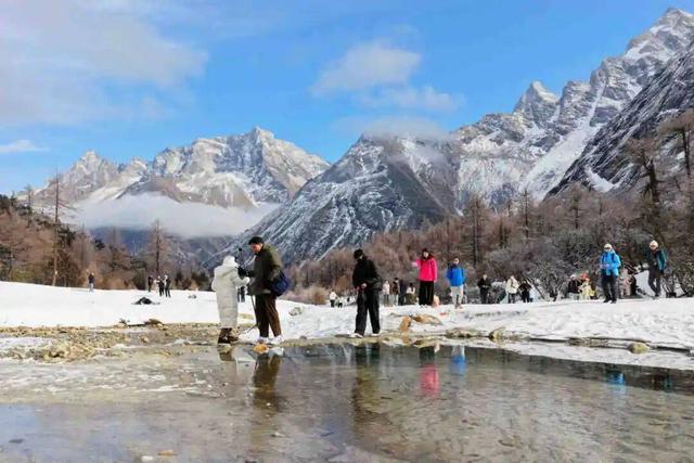 热度持续攀升！毕棚沟2025年度接待游客突破1200000！