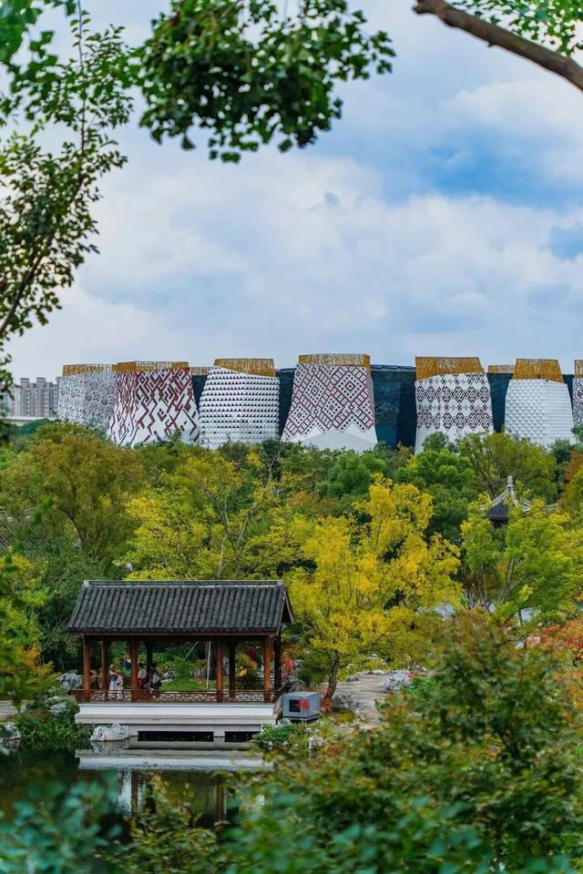 登高赏景！这些五彩山林秘境，等你来打卡