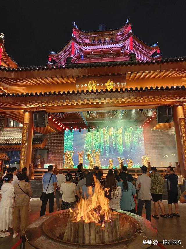北国山城通化夜生活最热打卡地“龙兴里”（下）