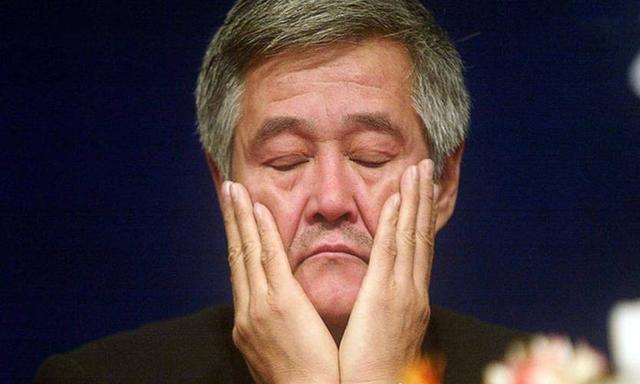 大衣哥跳楼身亡、赵本山灵堂、宋佳知三当三，造谣的越来越离谱了