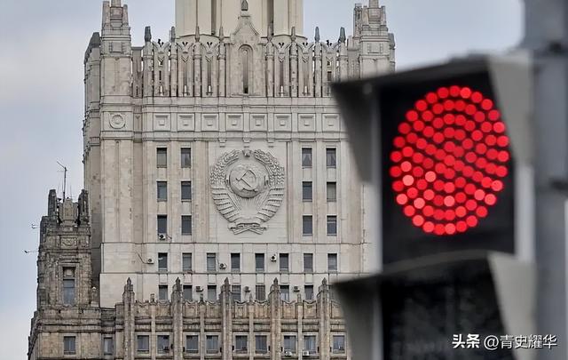 禁止日本公民入境！中方还没出手，普京对高市摊牌，官媒宣布结局