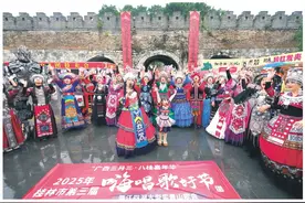 桂林组织山歌“快闪”为“广西三月三”预热图片