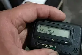 “BB机”在90年代曾经火遍全国，一台能卖两千，如今还能使用吗？图片