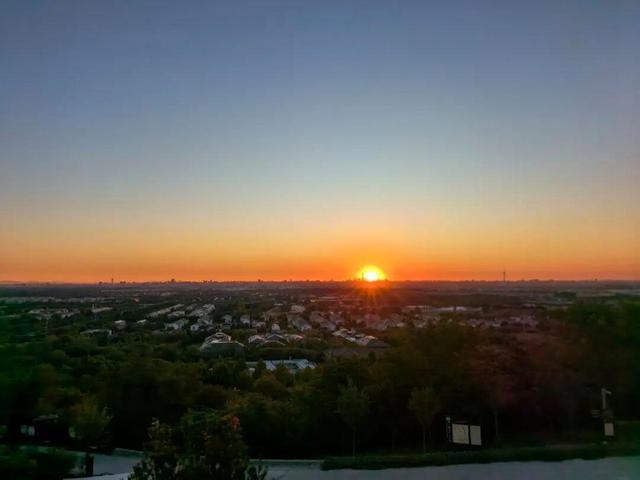 到海淀登高！期待日出、拥抱日落