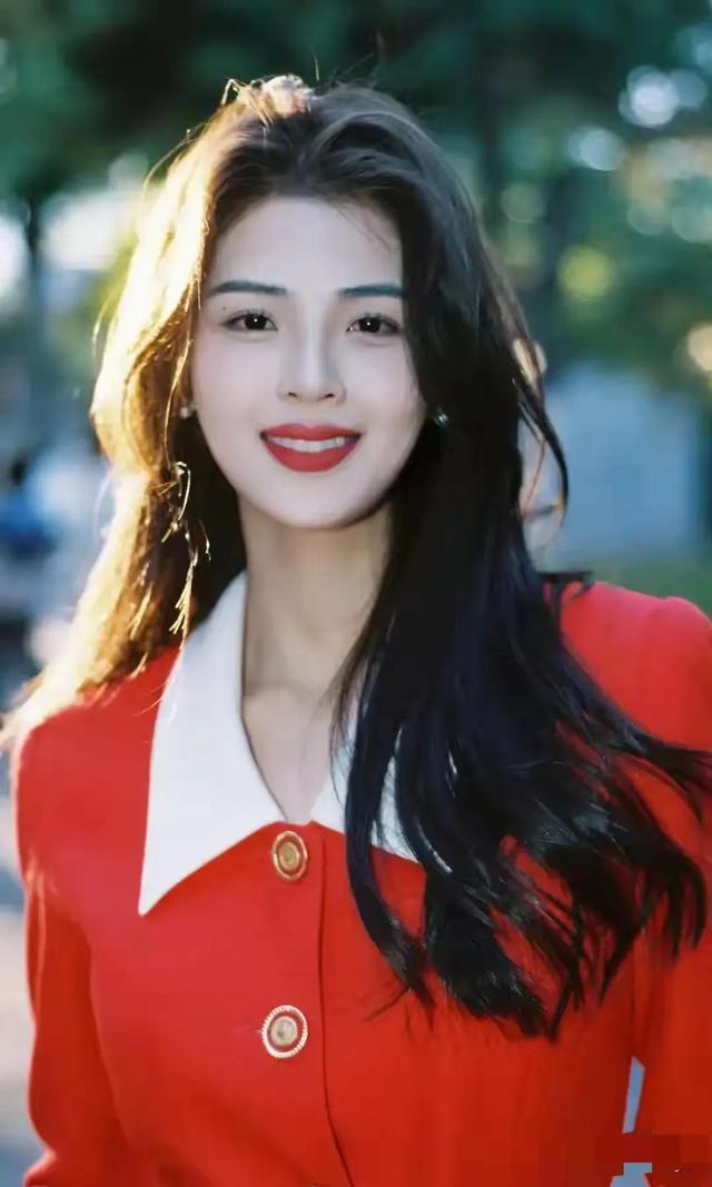 山西一佳人好漂亮 仙姿玉色 堪称上帝吻过的容颜，美得让人移不开眼