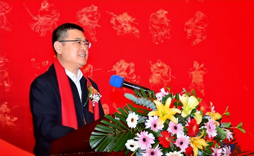 济南梁山商会揭牌成立 架设区域协同发展新桥梁