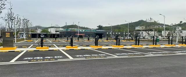 喜迎国庆| 长假停车不再难 畅游武当更悠闲