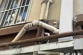 快快帮｜居民室外自来水管被损坏，谁来维修？图片