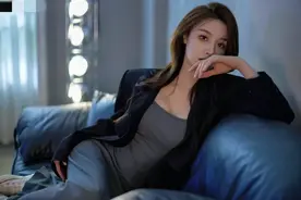 隆妮，被低估的好身材图片