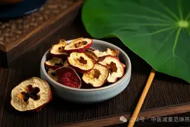 三杯山楂减肥水，消食、通便、减脂、收腹，帮助你减肥图片