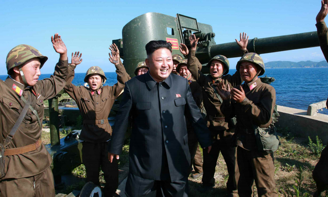 特朗普示意后	，高市不装了：日本必须拥核，话语刚落，金正恩现身