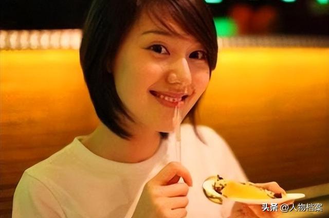 讨好大佬，陪睡上位	，遭央视“开除”，她身上的标签哪个才是真的