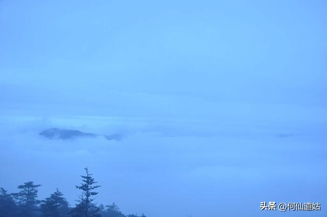 峨眉山金刚嘴