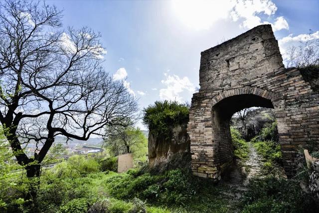 梦回窑头镇，千年窑火未曾熄灭——走进陇窑古镇系列报道之一