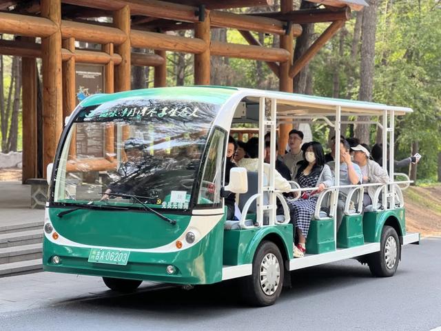 长春净月潭景区运营信息调整 请查收→