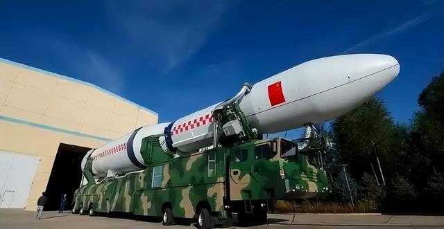 内讧升级！日官员清醒：若中国动用核武器	，挨一发东京就玩完