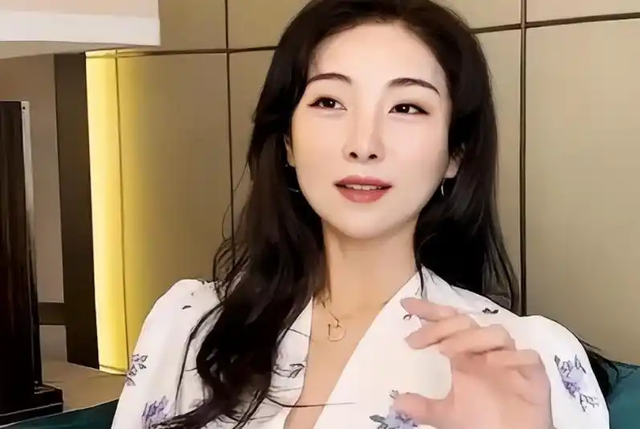 “买英国精子生3娃”的山东女人，7年后现状曝光：她后悔了吗？