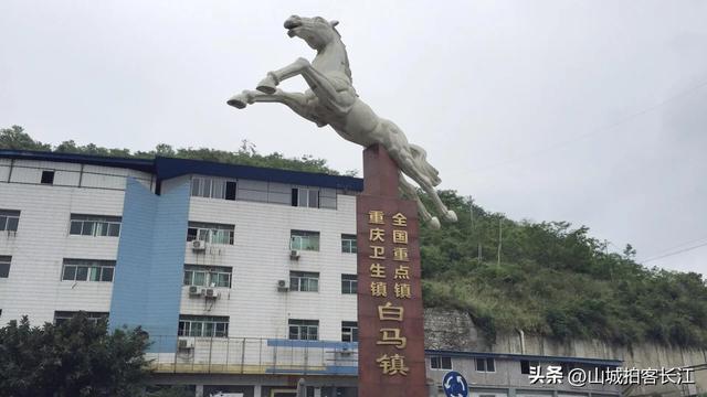 重庆武隆头号大镇，拥有媲美仙境的奇葩景观，你去玩过吗？