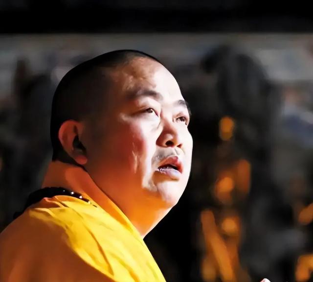 拔出萝卜带出泥！释永信全家老底被扒，原来他才只是冰山一角！