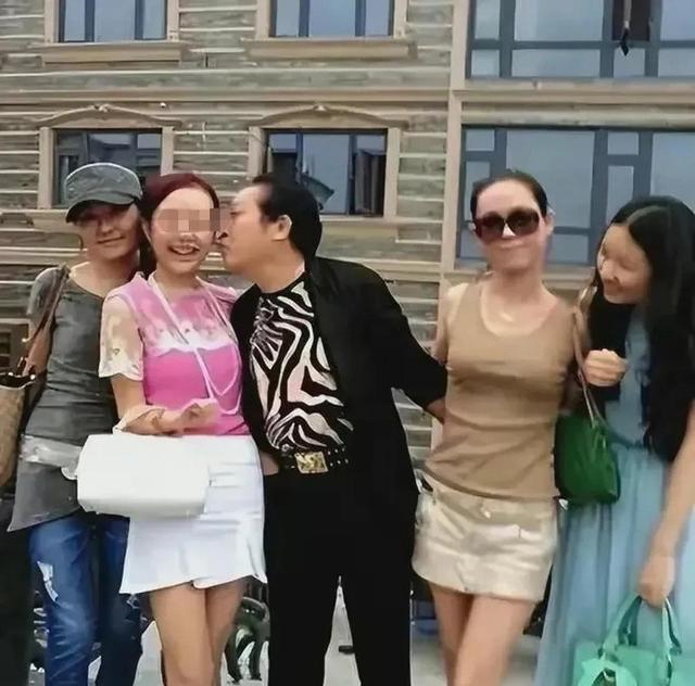 不可理喻！给女明星开光原来是这样的