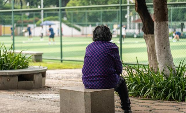 抑郁不是一粒药能解决的事：我接触的98%老人？都忽略了这一点