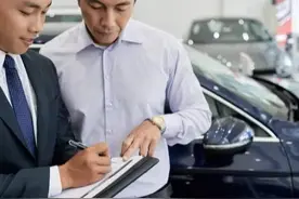 取消汽车年检的呼声是越来越高，车主竟然说，根本没什么用。图片