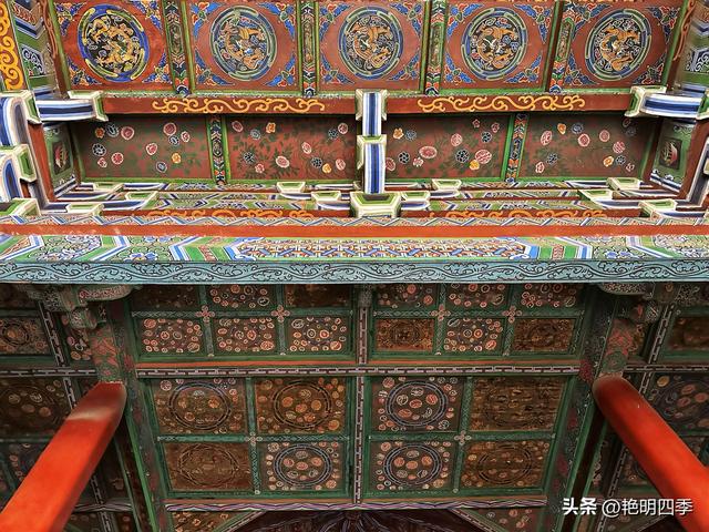 华严寺：“八大辽构”之七，拥有最美辽塑菩萨和最美古代书橱