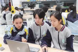 呼和浩特科学教育激发校园创新活力图片