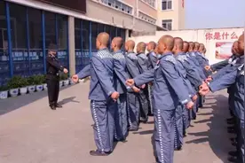 接服刑人员出狱，家属要注意什么？图片