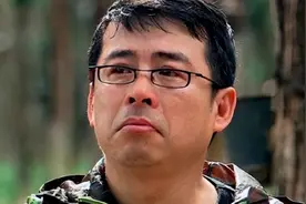 曾让中国向全世界道歉、被央视封杀的阿丘，回旋镖扎在了自己身上图片