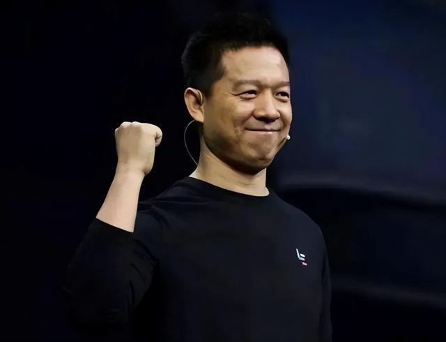 一夜负债200亿？电动车巨头轰然倒塌：终于活成贾跃亭信徒