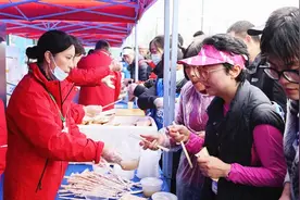 参赛选手点赞宜城马拉松：美食美景 难以忘怀图片