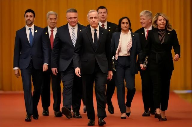 访华第三天	，加拿大总理在北京突然提一个请求，中方的回应很直接