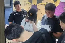 终于抓到了！菲律宾绑架案“李娜”在韩国被捕，将引渡回中国图片