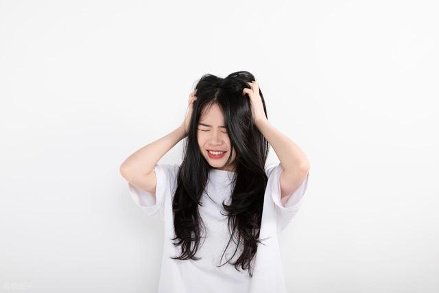 建议女人不要太节俭，常吃这7样，补充雌激素，皮肤光滑气色好