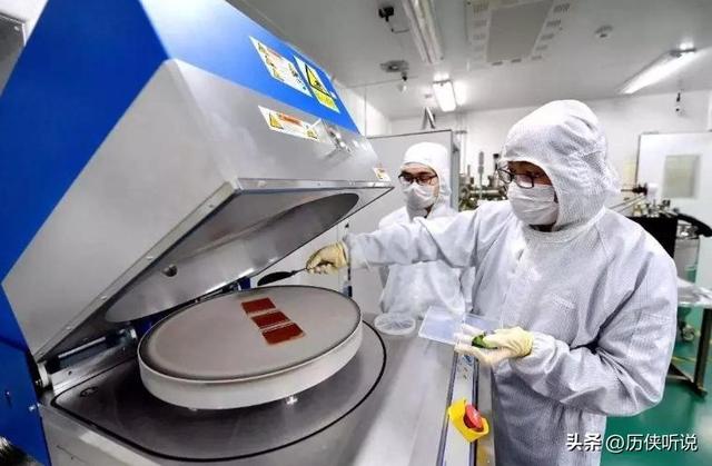 荷兰光刻机巨头坦言：中国太可怕了，封锁只会让西方企业先吃亏！