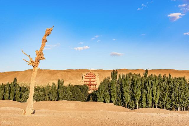 中国石窟 NO.1! 这座低调了上千年的城市，曾让张大千都流连忘返！