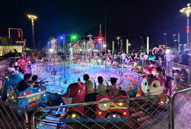 河北饶阳：夜游文化周开启夏夜狂欢