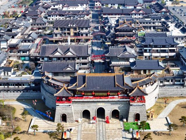 文旅项目看变化 全域旅游强信心：庐山景区联合党委开展“庐山市经济社会高质量发展‘看变化’活动”