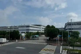 郑州富士康大量招工，中介：每天面试入职排长队！知情人士透露图片