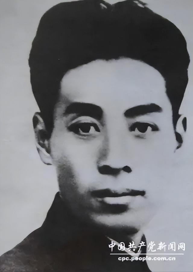 蒋介石临终前告诉蒋经国：我这一生只敬佩一人，畏惧两人!