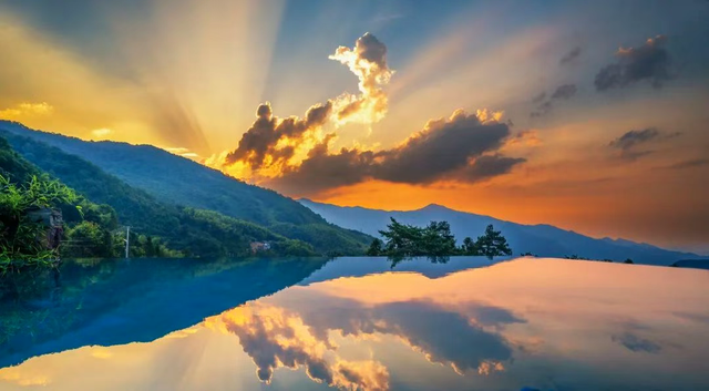 骑行赏枫、古村寻秋……被祁门的「枫景」治愈啦！| 皖美秋日