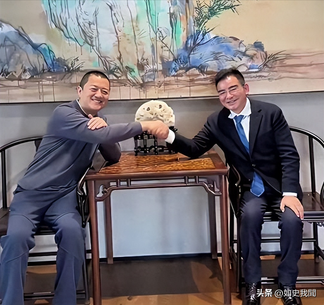 陈光标怒撕遮羞布：梁小龙哪里是病死	，分明是被折腾死的！