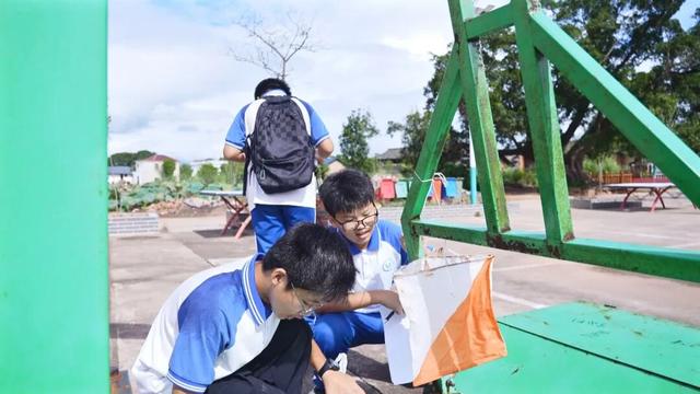 “粤游粤红”红色研学活动走进南雄 点燃少年爱国情