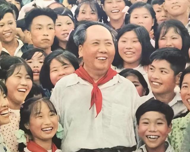 回顾毛主席的一生，其实是一部“逆天改命”史，他的命里早有定数