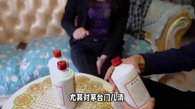 1992年，北京一大爷买20箱茅台掏2万，如今出手竟全“打水漂”