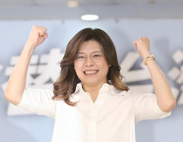 高雄市长之战：7万人投票结果出炉！郑丽文形势大好	，卢秀燕失算