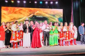 相聚河阳《缙云县仙之韵音乐艺术团》送戏下乡演出图片